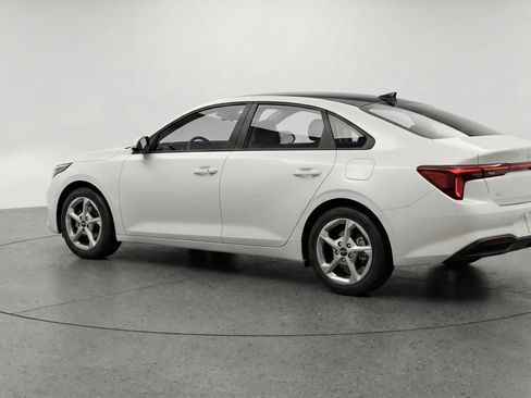 Used 2025 Kia K4 LXS image 6