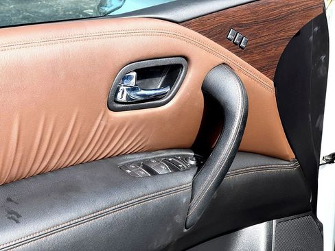 Used 2019 Nissan Armada Platinum w/ Captain's Chairs Package image 12