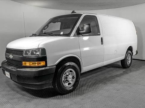 Used 2020 Chevrolet Express 2500 w/ Safety Package RWD image 2