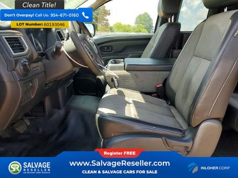 Used 2017 Nissan Titan S AWD/4WD image 9