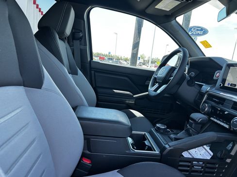 Used 2026 Toyota Tacoma TRD Sport AWD/4WD image 12
