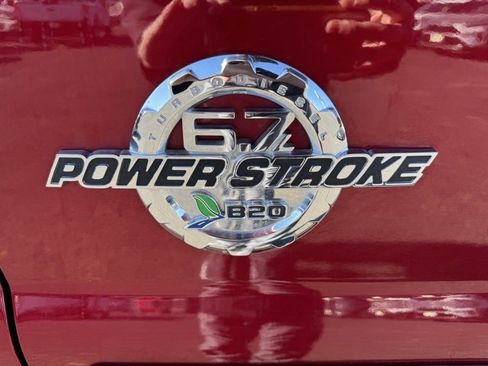 Used 2015 Ford F250 Lariat w/ Chrome Package image 15