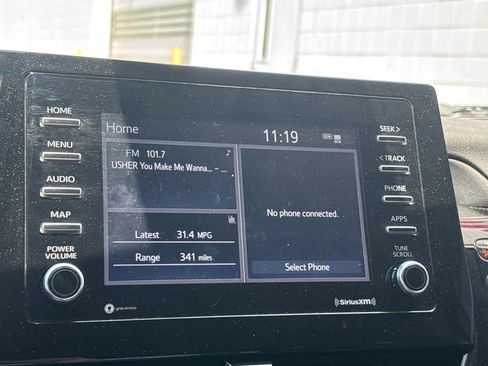 Used 2021 Toyota Camry LE FWD image 12