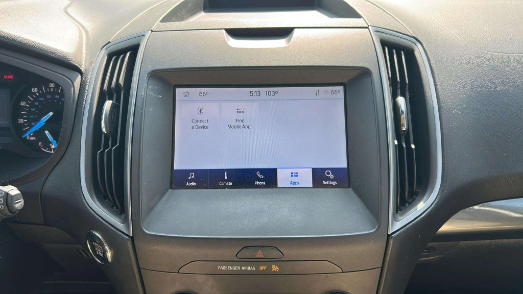 Used 2020 Ford Edge SE FWD image 28
