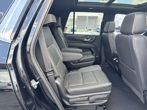 Used 2022 GMC Yukon SLT w/ SLT Premium Package AWD/4WD image 18