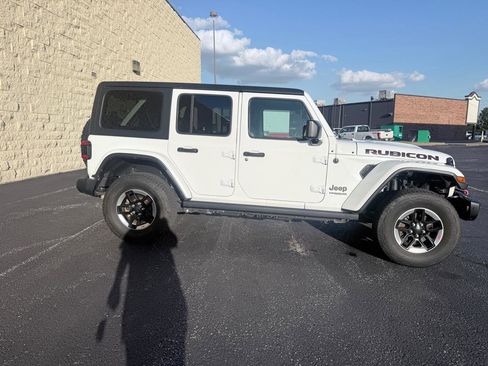 Used 2018 Jeep Wrangler Unlimited Rubicon AWD/4WD image 6
