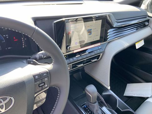 New 2026 Toyota Camry SE FWD image 23