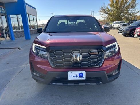 Certified 2025 Honda Ridgeline TrailSport image 2