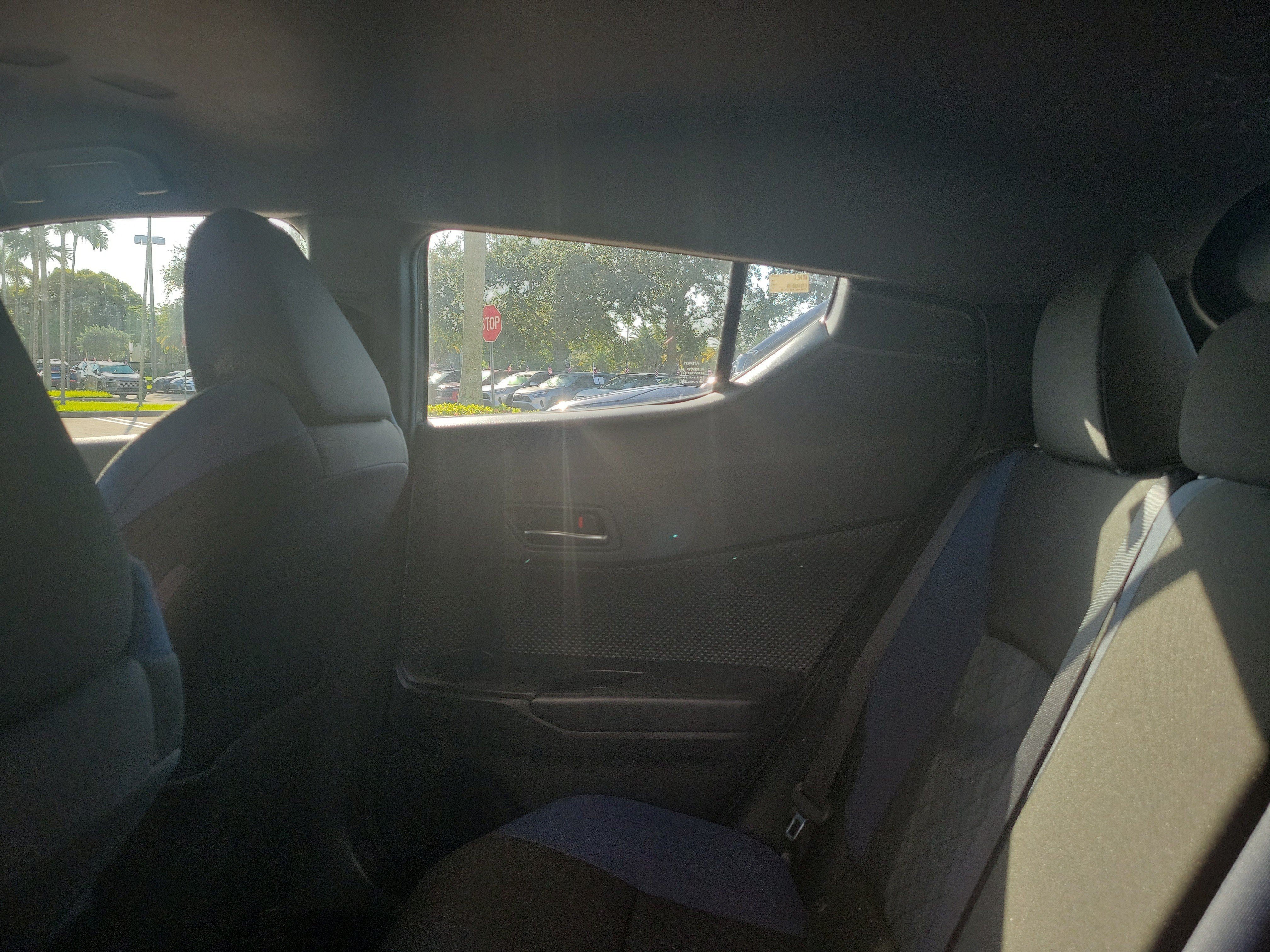 Used 2021 Toyota C-HR XLE FWD image 13