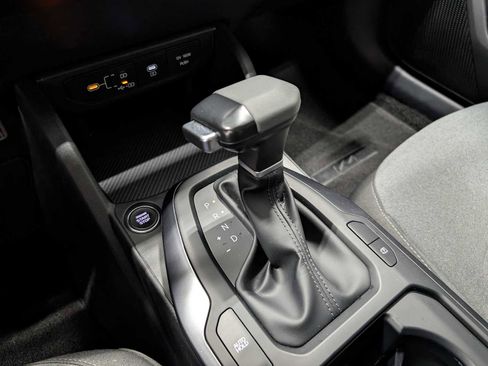 Certified 2025 Kia K4 FWD image 28