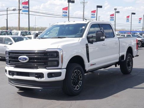 New 2025 Ford F350 Platinum w/ FX4 Off-Road Package image 9