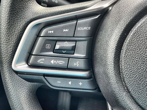 Certified 2025 Subaru Impreza 2.0i image 25