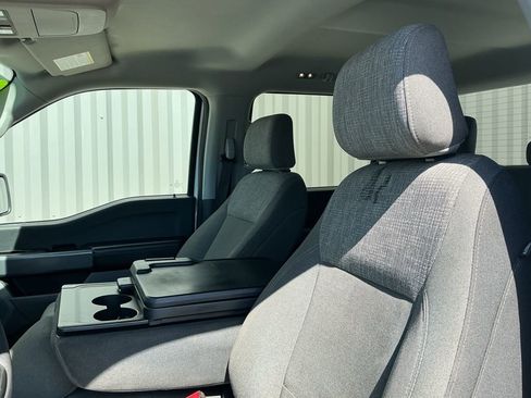 Used 2022 Ford F150 XLT w/ Trailer Tow Package image 9