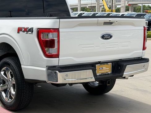 Used 2022 Ford F150 Lariat w/ Equipment Group 502A High AWD/4WD image 7