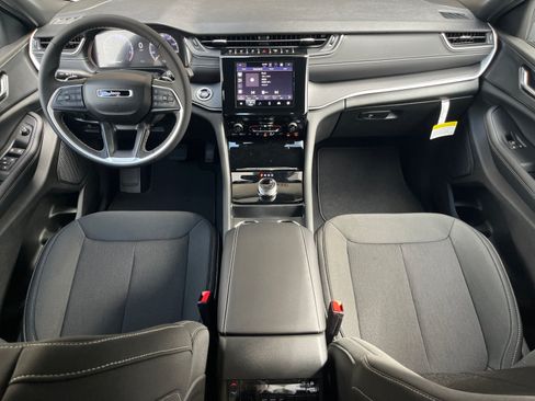 New 2026 Jeep Grand Cherokee L Laredo AWD/4WD image 16