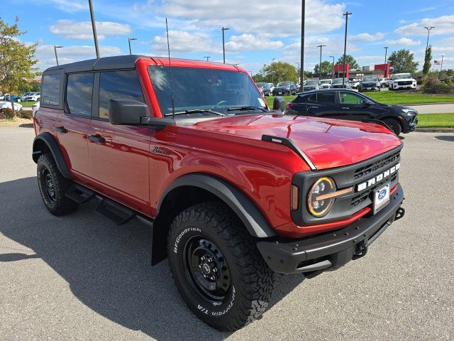 Used 2024 Ford Bronco Black Diamond AWD/4WD image 7
