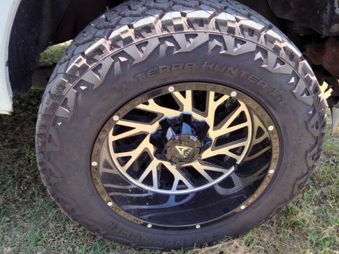 Used 2015 Ford F250 XL w/ Power Equipment Group image 26