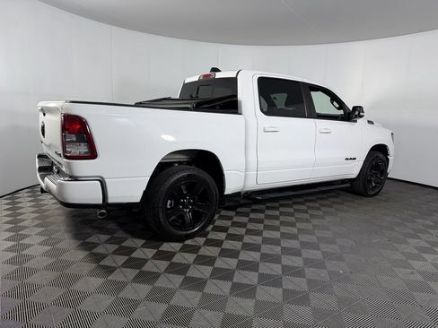Used 2022 RAM 1500 Big Horn AWD/4WD image 8