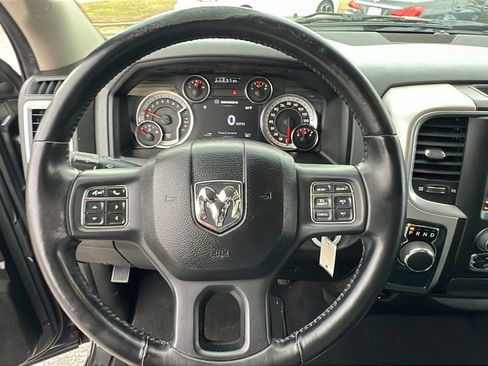 Used 2019 RAM 1500 Big Horn image 23