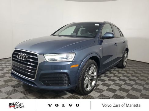 Used 2018 Audi Q3 2.0T Premium w/ Convenience Package FWD image 4