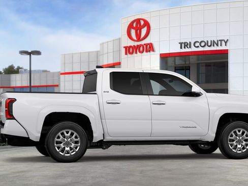 New 2026 Toyota Tacoma SR5 RWD image 12