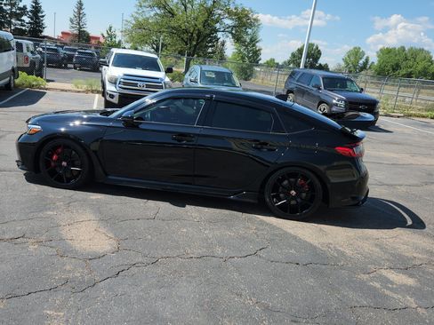 Used 2024 Honda Civic Type R image 5