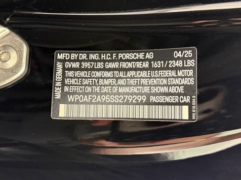 Used 2025 Porsche 911 GT3 RS RWD image 30