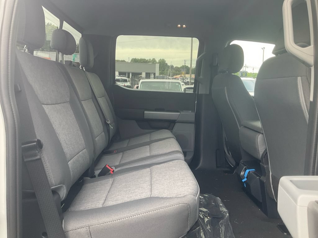 New 2026 Ford F250 XL w/ STX Appearance Package AWD/4WD image 13
