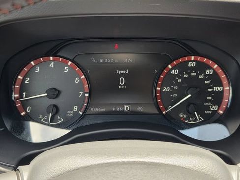 Used 2025 Nissan Frontier Pro-X w/ Pro Convenience Package RWD image 26