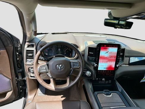 New 2025 RAM 1500 Limited image 31