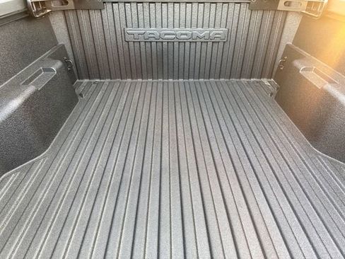 Used 2026 Toyota Tacoma TRD Sport image 11