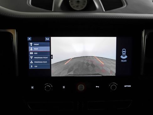 Used 2025 Porsche Macan Turbo image 24