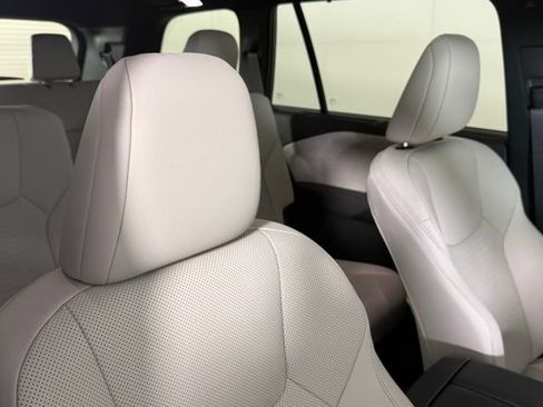 New 2026 Lexus TX 350 AWD image 29