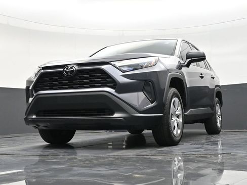 Used 2024 Toyota RAV4 LE image 28