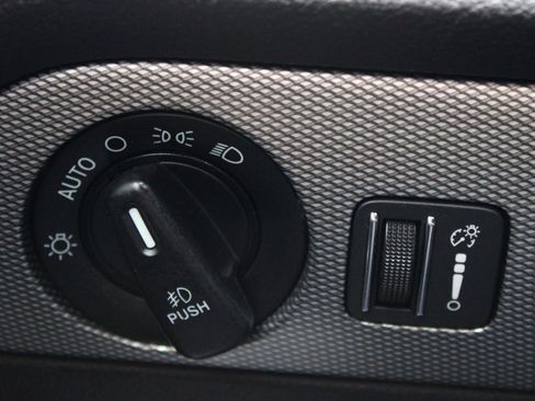 Used 2018 Dodge Durango R/T w/ Blacktop Package image 27