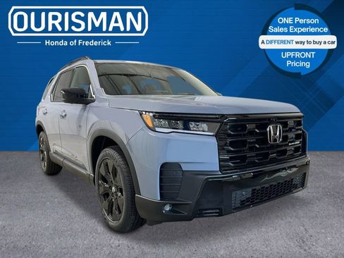 New 2026 Honda Pilot Black Edition image 1