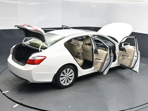 Used 2013 Honda Accord EX-L image 18