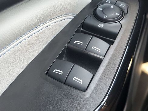 Used 2024 Chevrolet Trax LT image 31