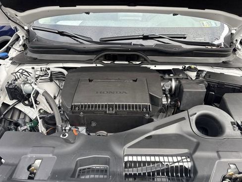 Used 2025 Honda Pilot EX-L image 30