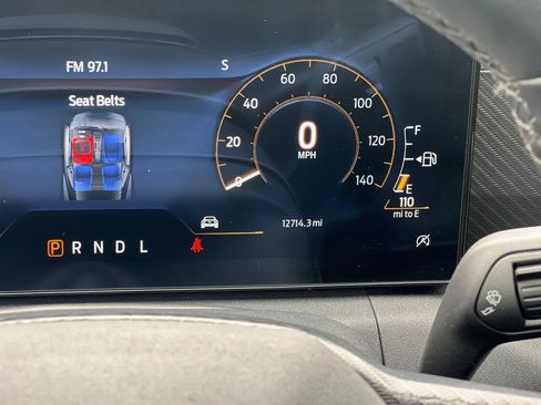 Used 2025 Ford Mustang Convertible RWD image 34