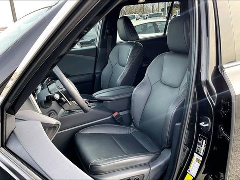 Used 2024 Lexus TX 350 AWD image 35