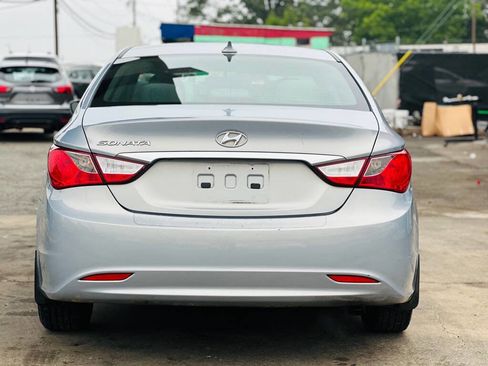 Used 2012 Hyundai Sonata GLS w/ Popular Equipment Pkg FWD image 7