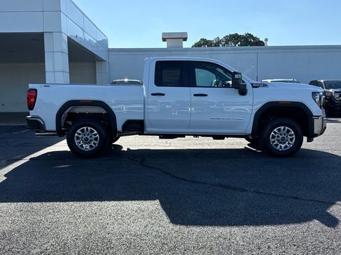 New 2026 GMC Sierra 2500 Pro AWD/4WD image 2