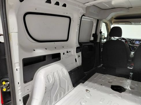 Used 2019 RAM ProMaster City Tradesman FWD image 14
