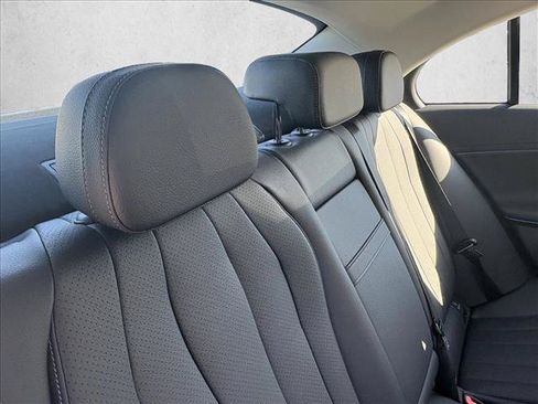 New 2026 Mercedes-Benz E 350 4MATIC Sedan image 21