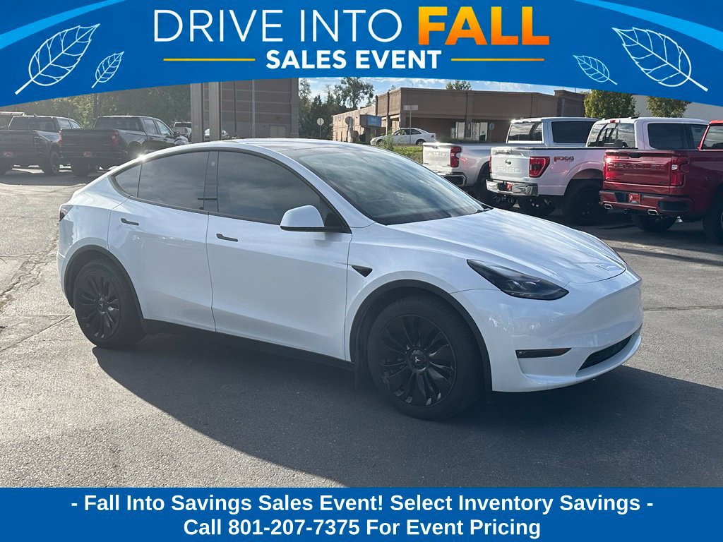 Used 2023 Tesla Model Y Long Range AWD/4WD image 2
