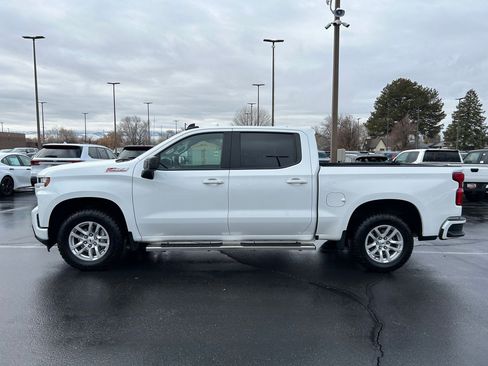 Used 2022 Chevrolet Silverado 1500 RST image 2