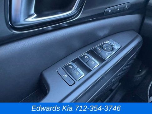 New 2026 Kia Carnival SX Prestige FWD image 28