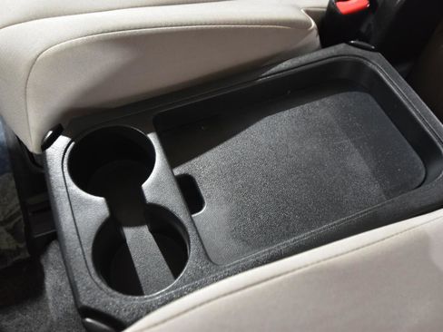 Used 2014 MAZDA MAZDA5 Touring image 32