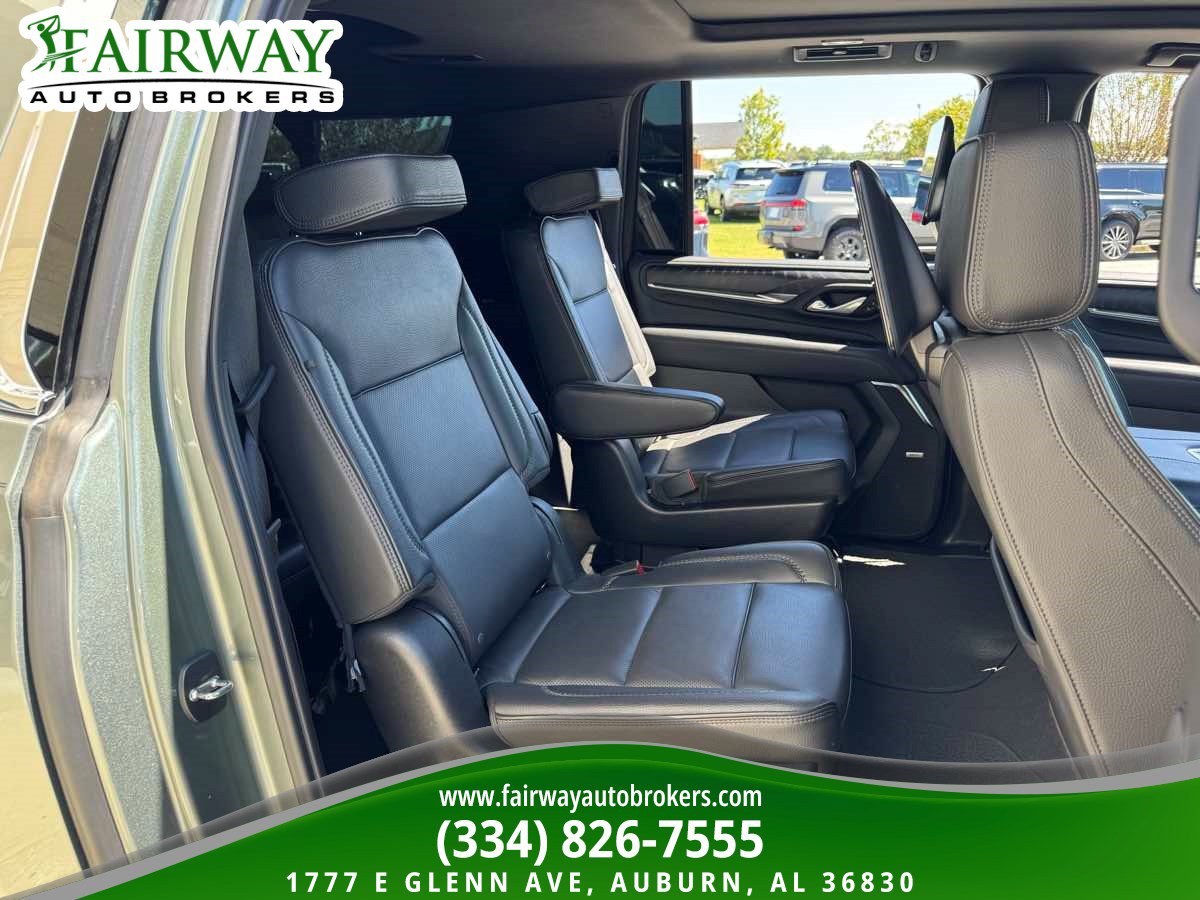 Used 2023 GMC Yukon XL Denali w/ Advanced Technology Package RWD image 13